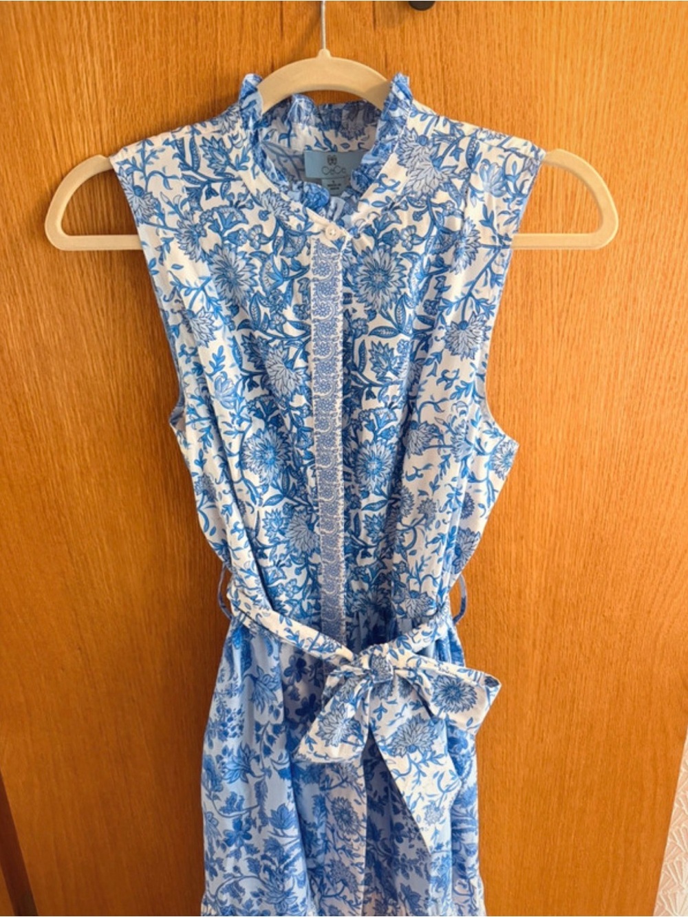 Blue and White Floral Sleeveless Dress